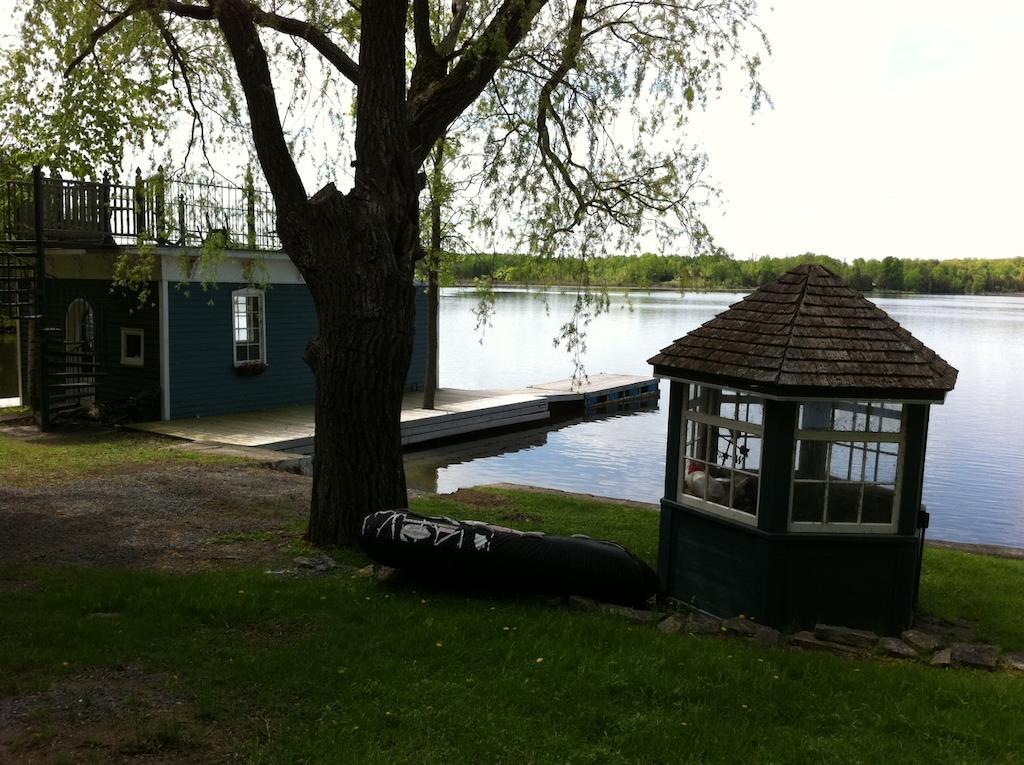 温德斯维普特住宿加早餐旅馆 Campbellford 外观 照片