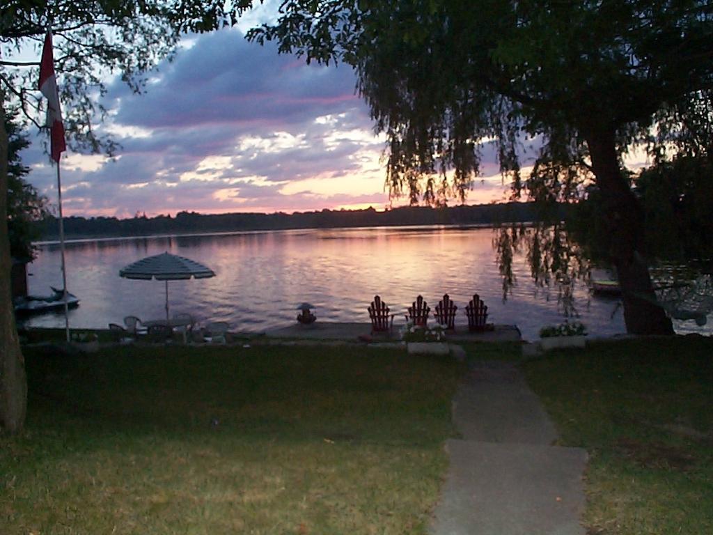 温德斯维普特住宿加早餐旅馆 Campbellford 外观 照片
